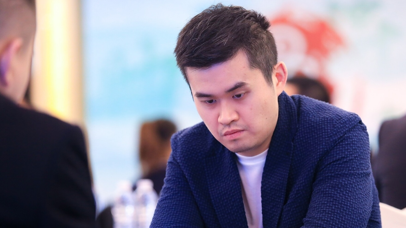 无论是代表